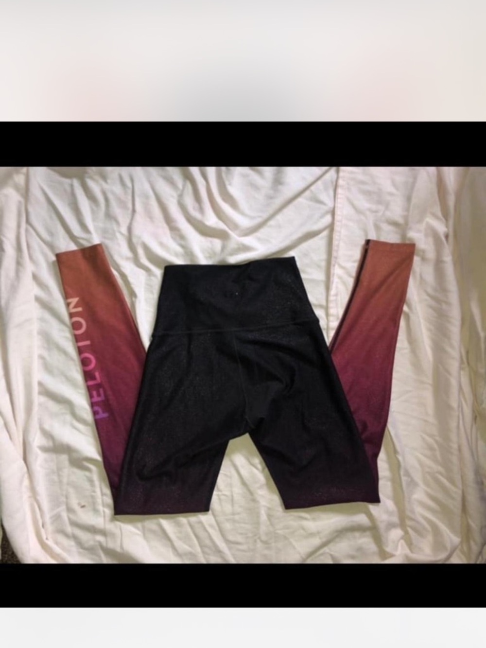Peloton Ombre Black to Burgundy Leggings size Xs